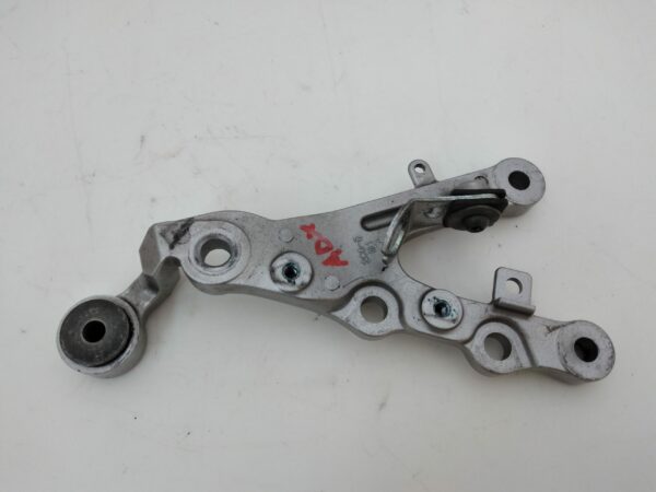 YAMAHA R6 2008 2015 SUPPORTO PEDANA ANTRIORE DESTRA PILOTA 2C0-3