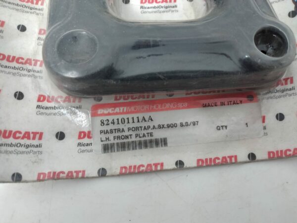 DUCATI Piastra Portapedana Anteriore Sx Ducati Ss900 82410111AA