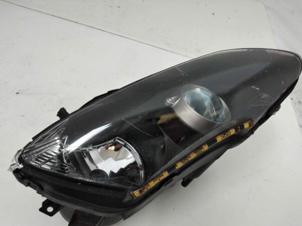 YAMAHA R1 07 08 Faro anteriore rotto