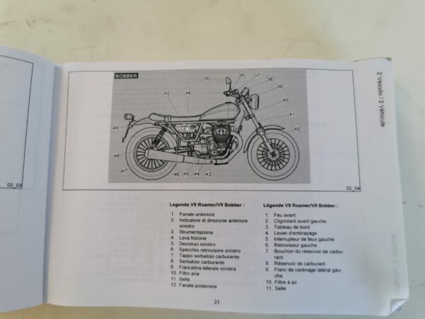 Moto Guzzi V9 Roamer V9 Bobber 2017 Libretto uso e Manutenzione 2Q000263 IT DE ES