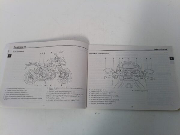 Yamaha mt-10 2016 Libretto uso e Manutenzione B6728199h0