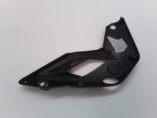 MV AGUSTA BRUTALE 675 / 800 Plastica carena interna destra B6354