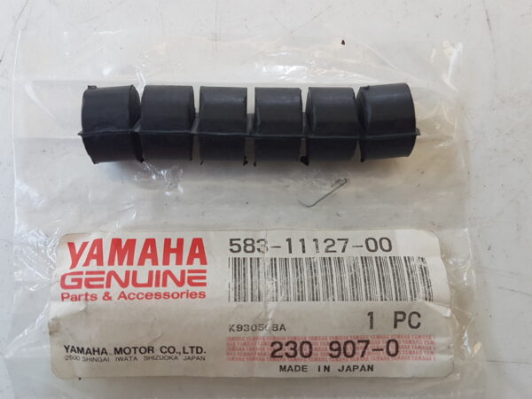 YAMAHA Assorbi vibrazioni 5831112700