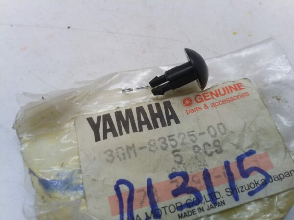 YAMAHA Clip 3gm8352500