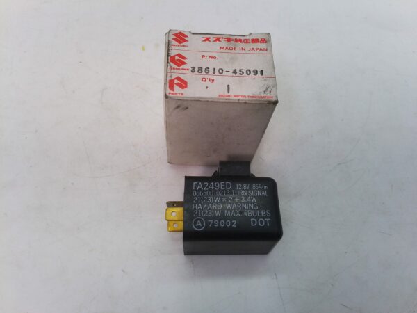 SUZUKI GSX 550 Sensore rele frecce 3861045091