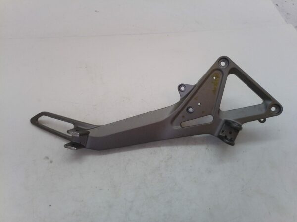 Honda Cb 600 f 00 01 Supporto pedana destro 50650mbzdooza