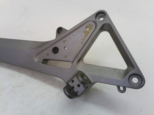 Honda Cb 600 f 00 01 Supporto pedana destro 50650mbzdooza