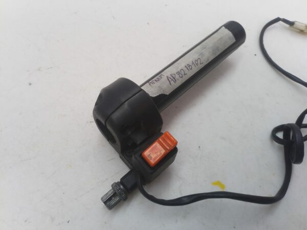 Aprilia af1 50 Comando acceleratore 8218102