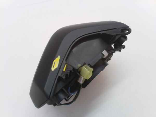 Yamaha mt-09 13 16 Fanale anteriore graffi da riparare