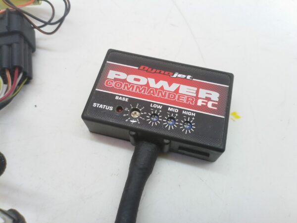 Yamaha r6 2008 Centralina aggiuntiva Dynojet Power Commander fc