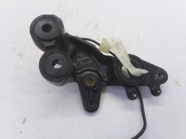 Ducati Multistrada 1100S 06 09 supporto pedana anteriore destra 82410711a