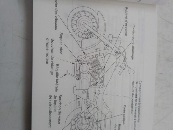 Honda VT 750 c 05 libretto uso manutenzione francese e tedesco 37meg820