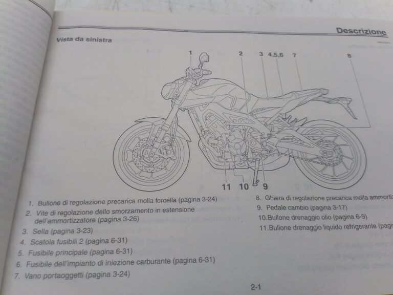 Yamaha mt-09 15 libretto uso manutenzione b8728199h0