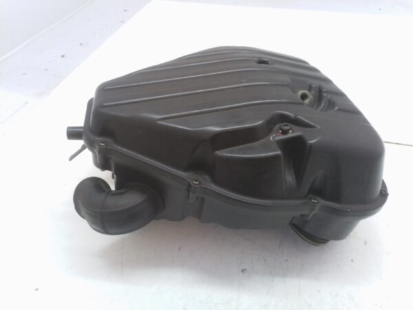 Triumph Speed Triple 1050 05 07 airbox 2200271