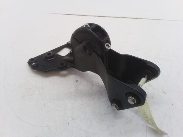 Triumph Speed Triple 1050 05 07 supporto strumentazione 2700615