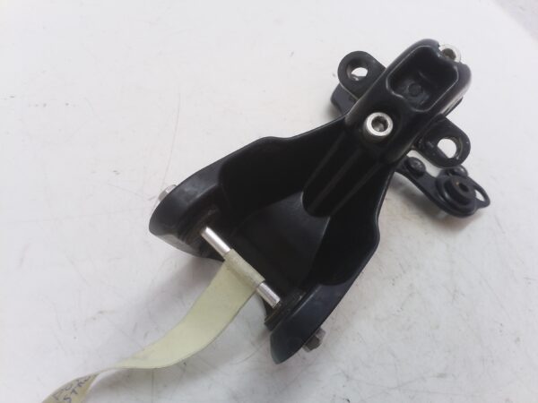 Triumph Speed Triple 1050 05 07 supporto strumentazione 2700615