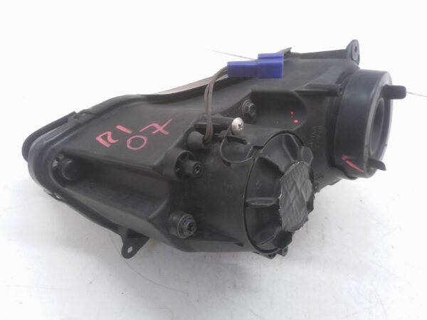 Yamaha R1 2007 fanale anteriore lente abbagliante rotta