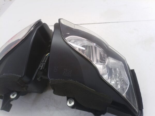 Honda CBR 1000 RR 08 09 Faro fanale anteriore