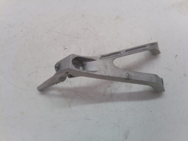 Honda CBR 1000 RR 08 09 supporto pedana posteriore destra