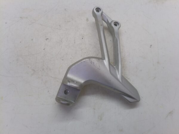 DUCATI MULTISTRADA 1200 15 17 supporto pedana posteriore sinistro 82432631a