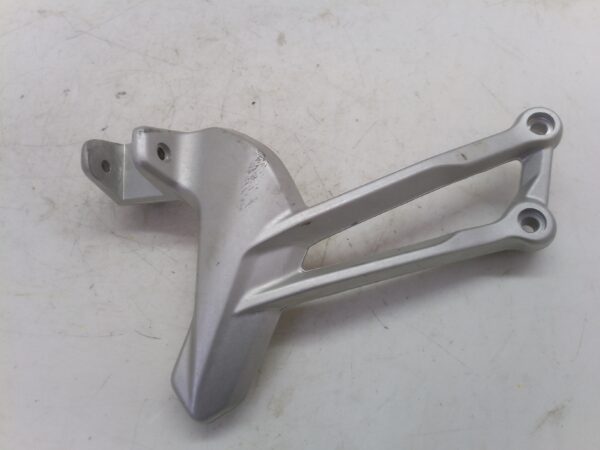 DUCATI MULTISTRADA 1200 15 17 supporto pedana posteriore sinistro 82432631a